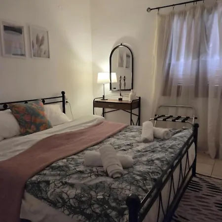 The Balcony Of Meteora 2 The Center Of