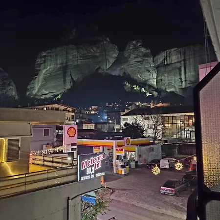 The Balcony Of Meteora 2 The Center Of