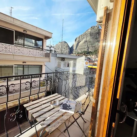 The Balcony Of Meteora 2 The Center Of Καλαμπάκα