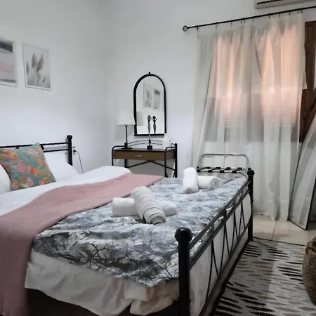 The Balcony Of Meteora 2 The Center Of