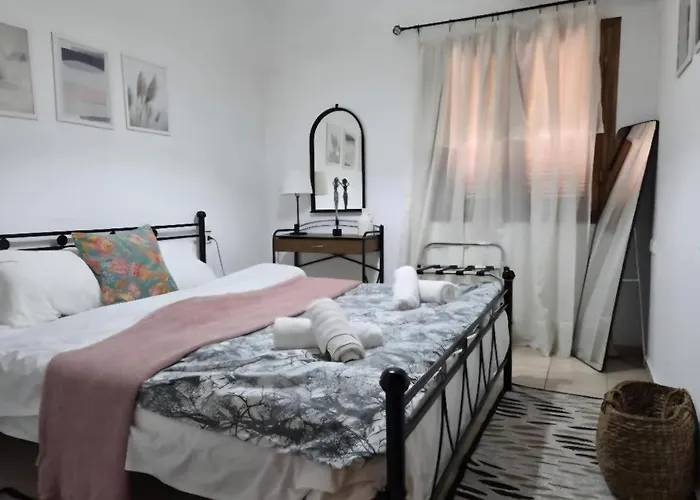 The Balcony Of Meteora 2 The Center Of